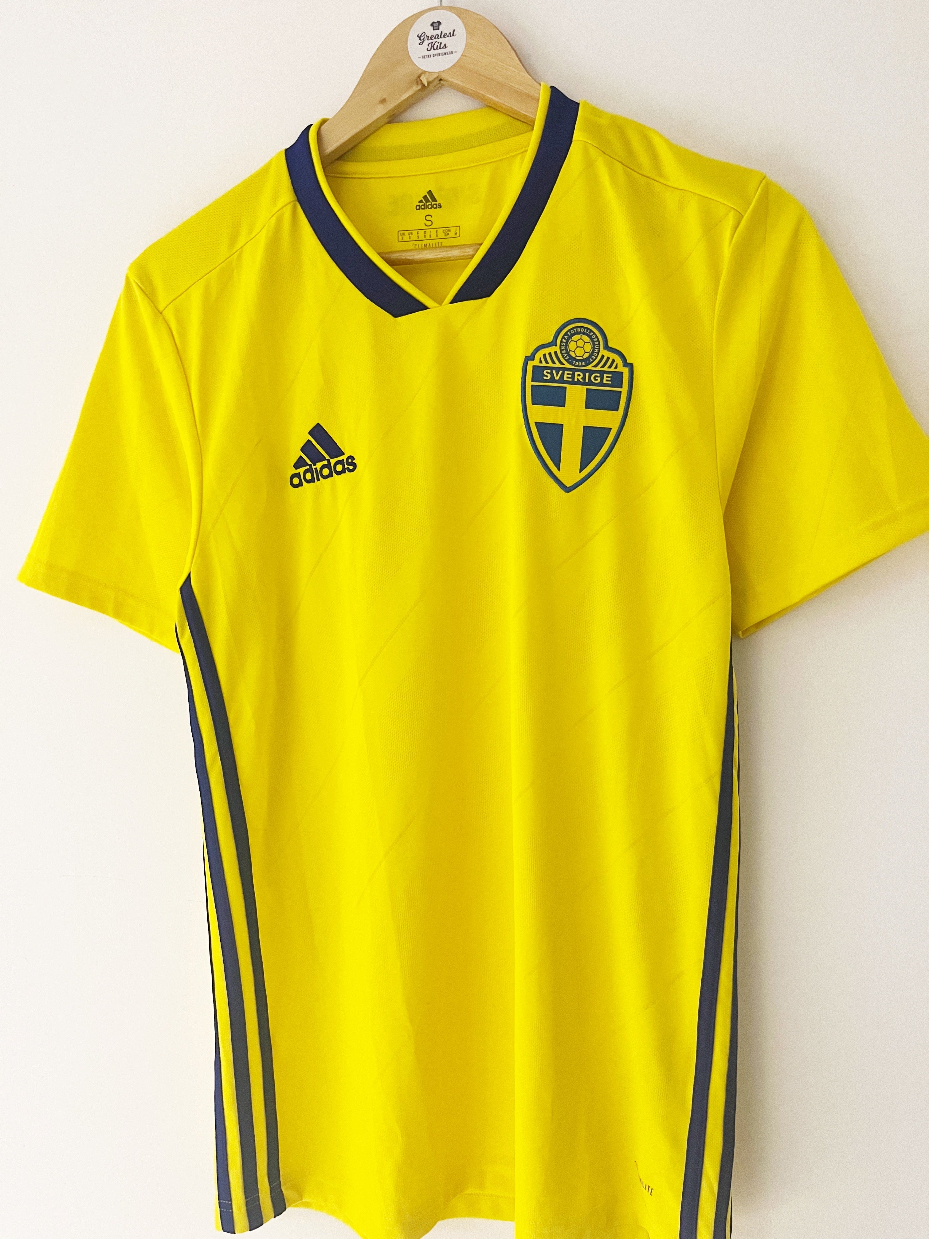 2018/20 Sweden Home Shirt (S) 9/10