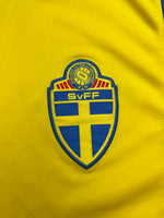2005/06 Sweden Home Shirt (M) 8.5/10