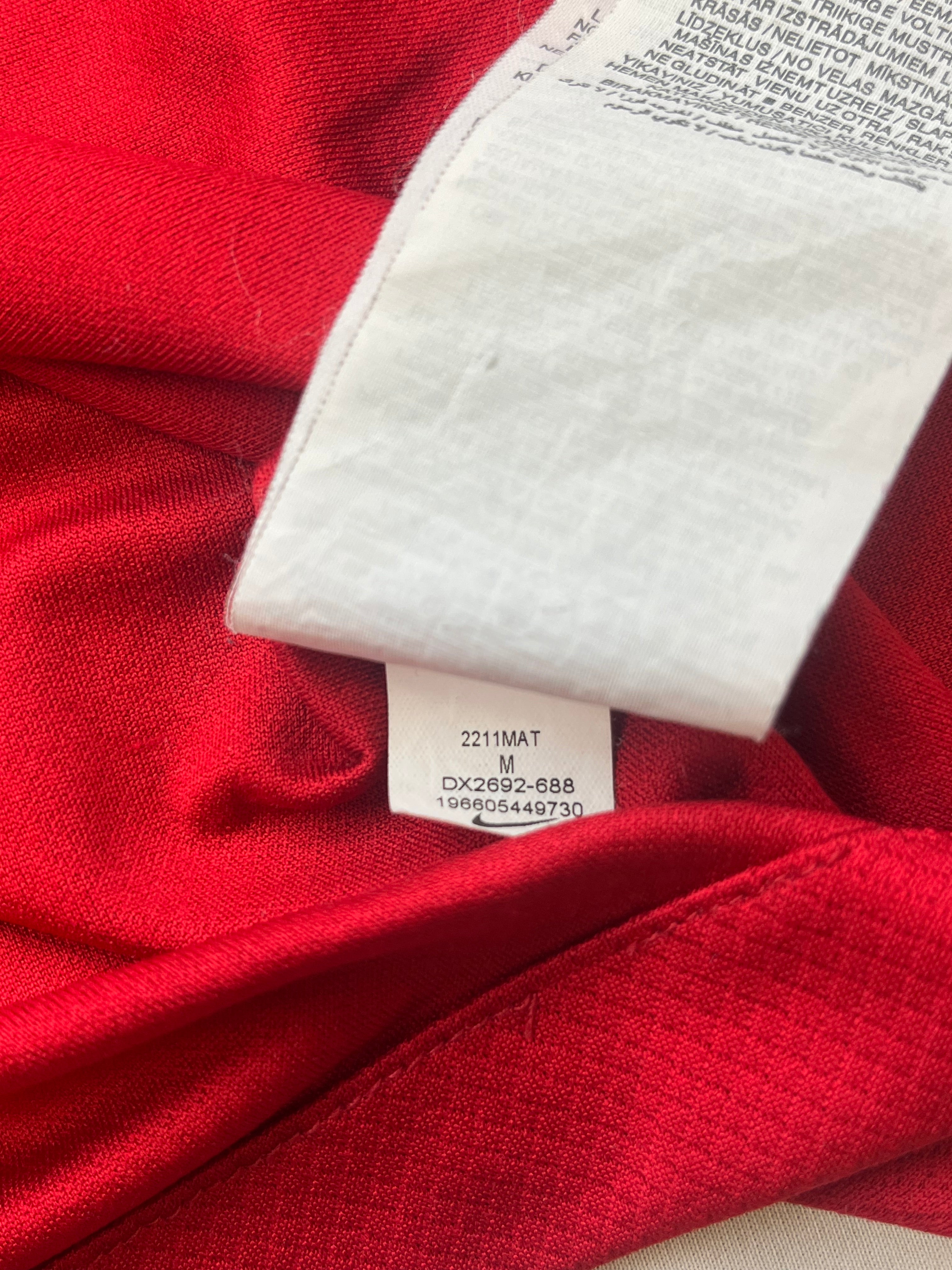 2023/24 Liverpool Home Shirt (M) 9/10