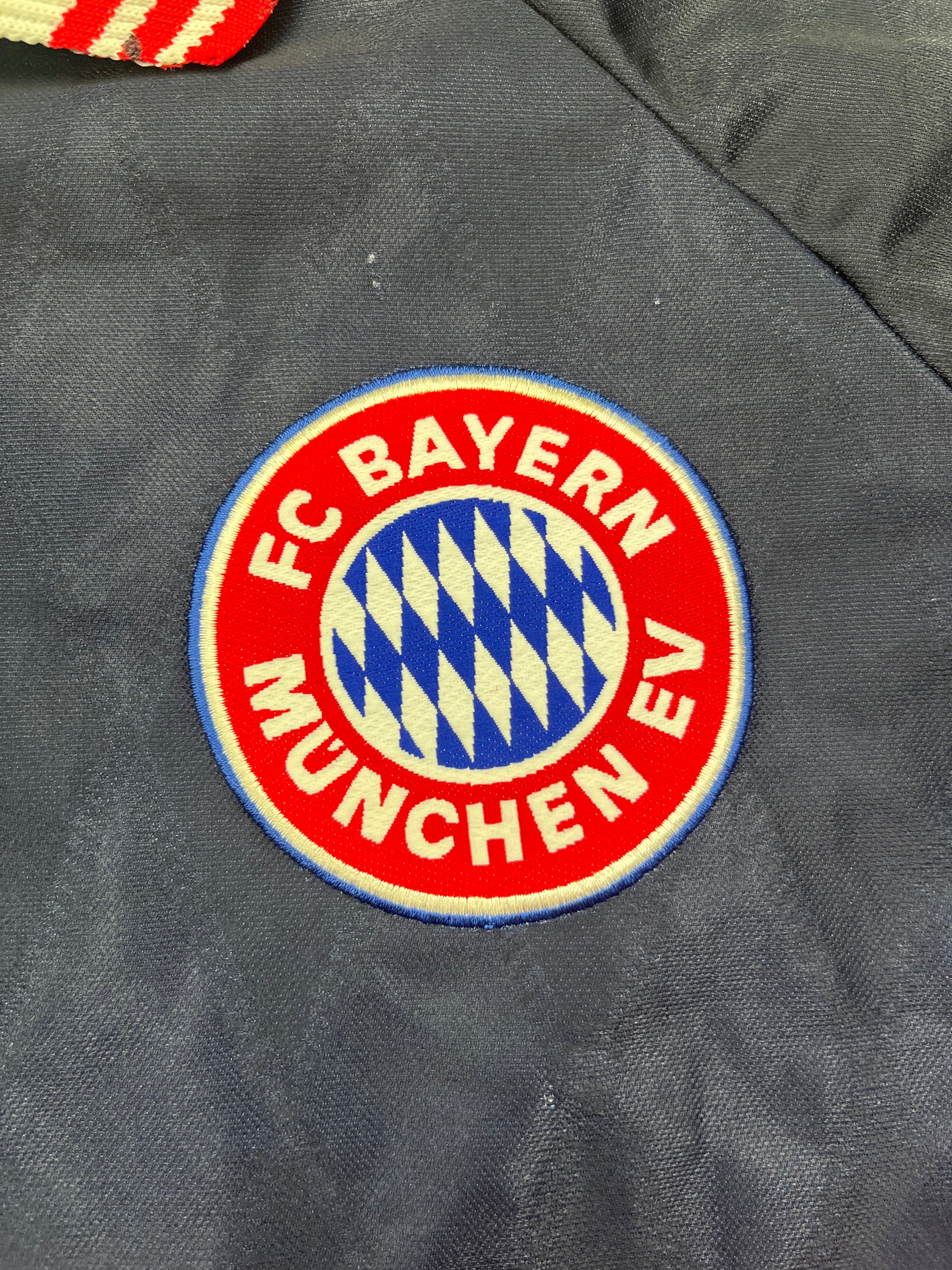1997/99 Bayern Munich Home Shirt Elber #9 (XXL) 7.5/10