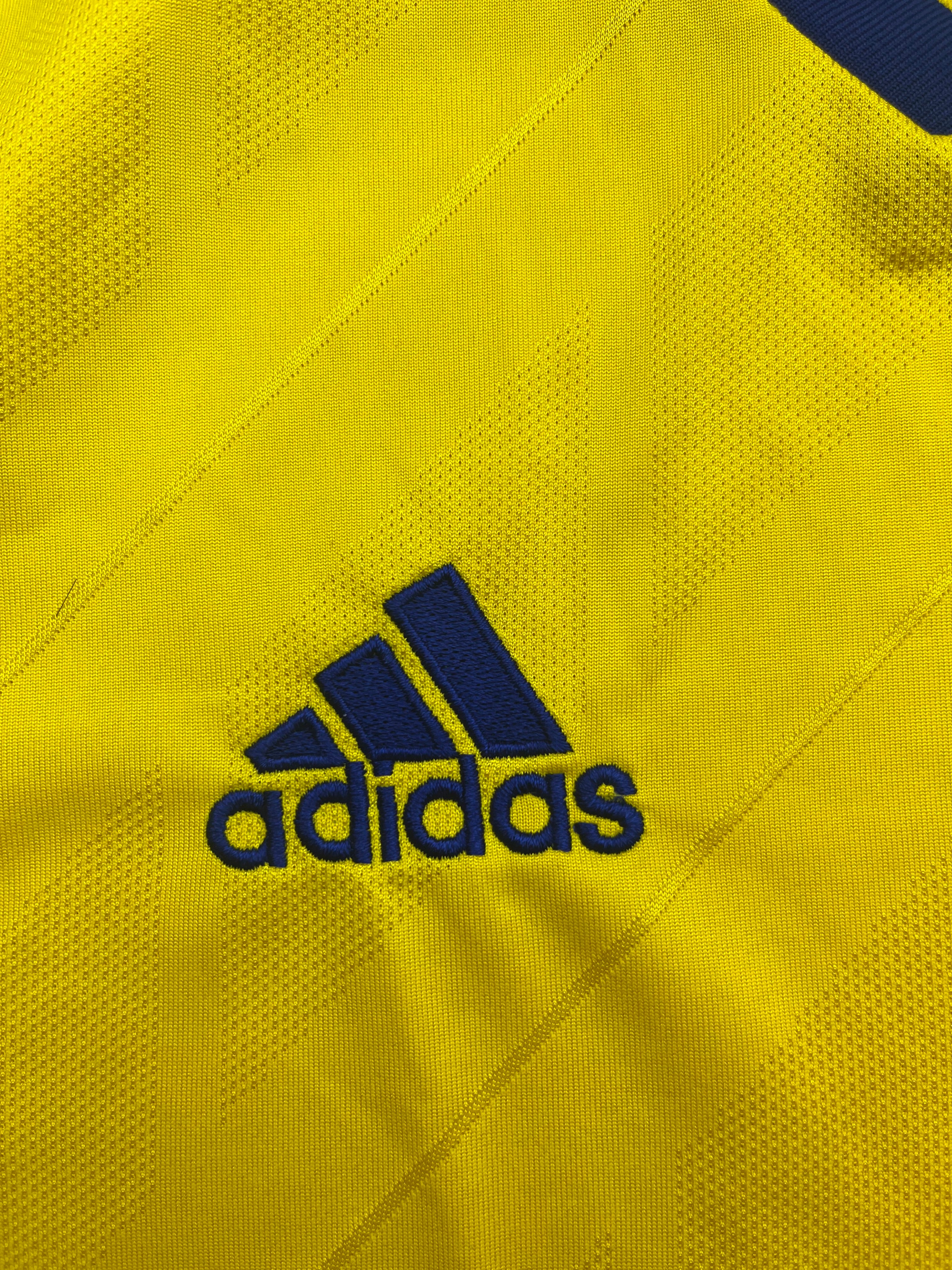 2018/20 Sweden Home Shirt (S) 9/10