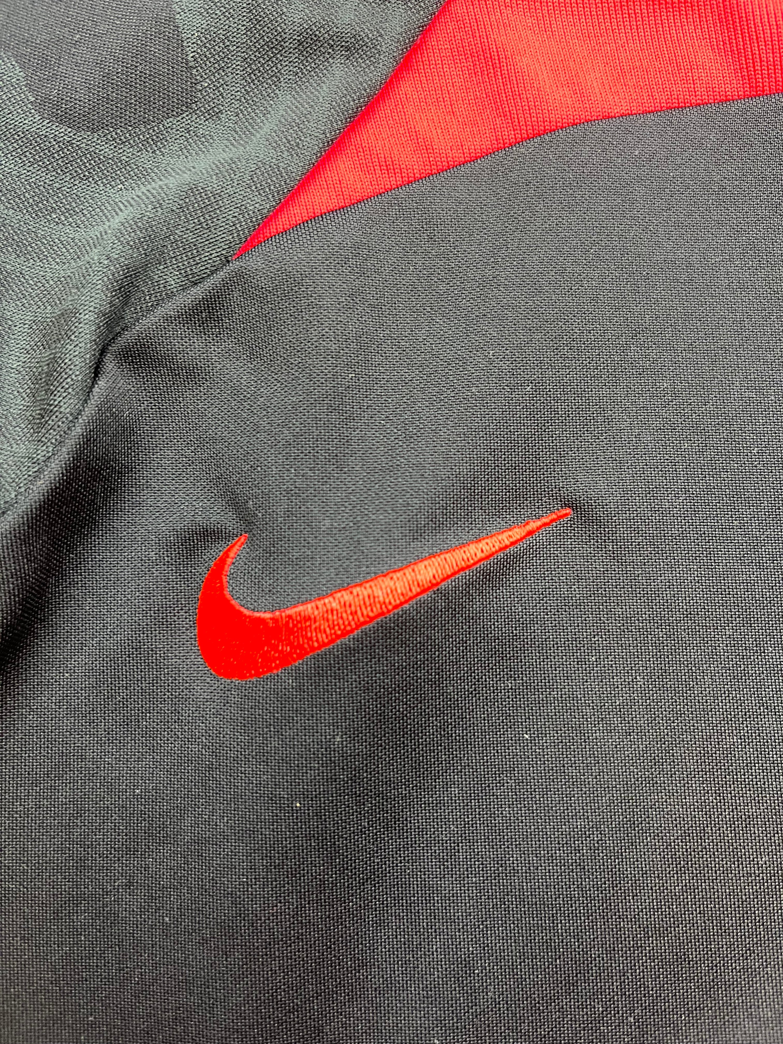 2022/23 Liverpool Training Shirt (M) 9/10