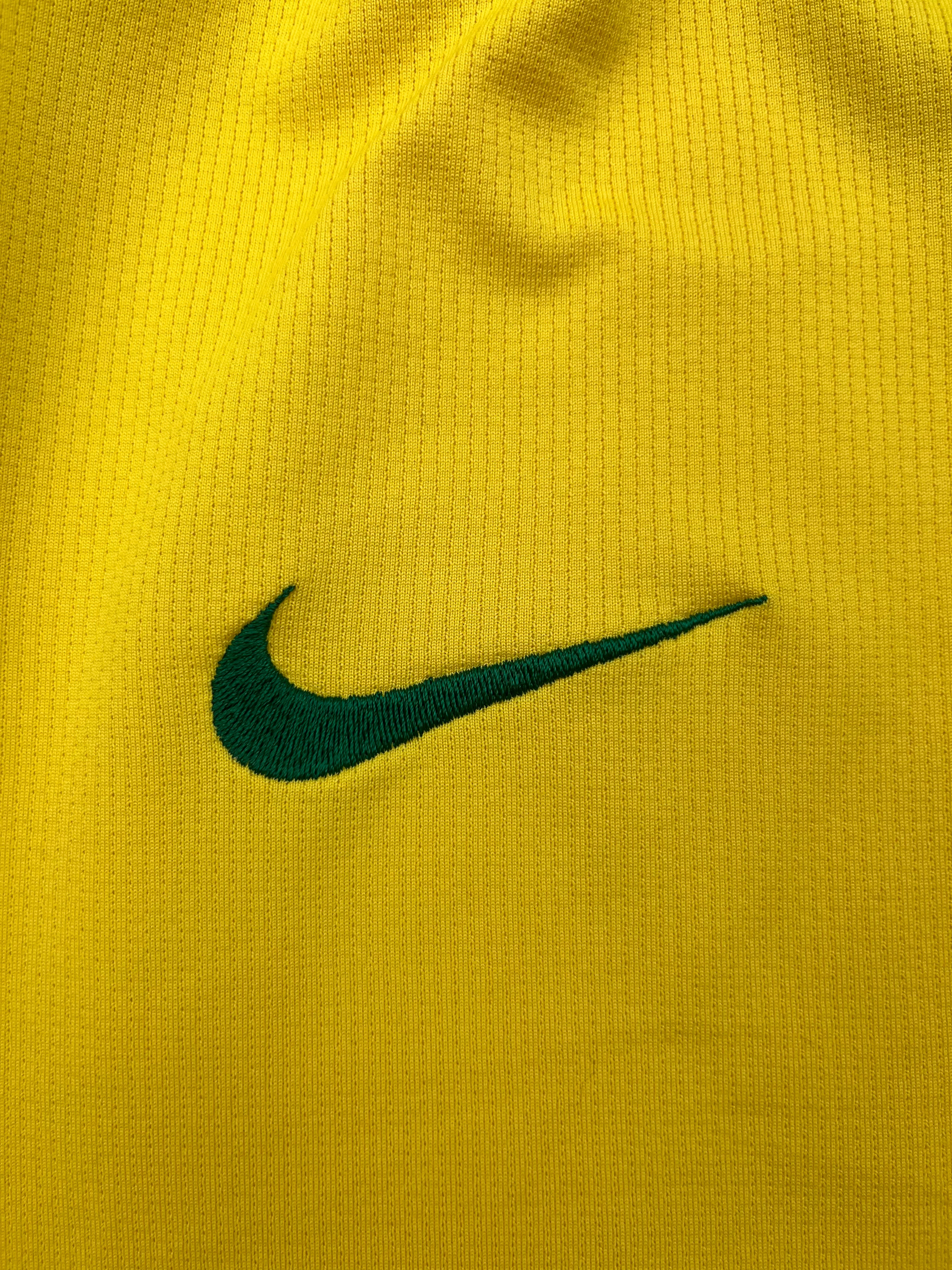 2008/10 Brazil Home Shirt (L) 9/10