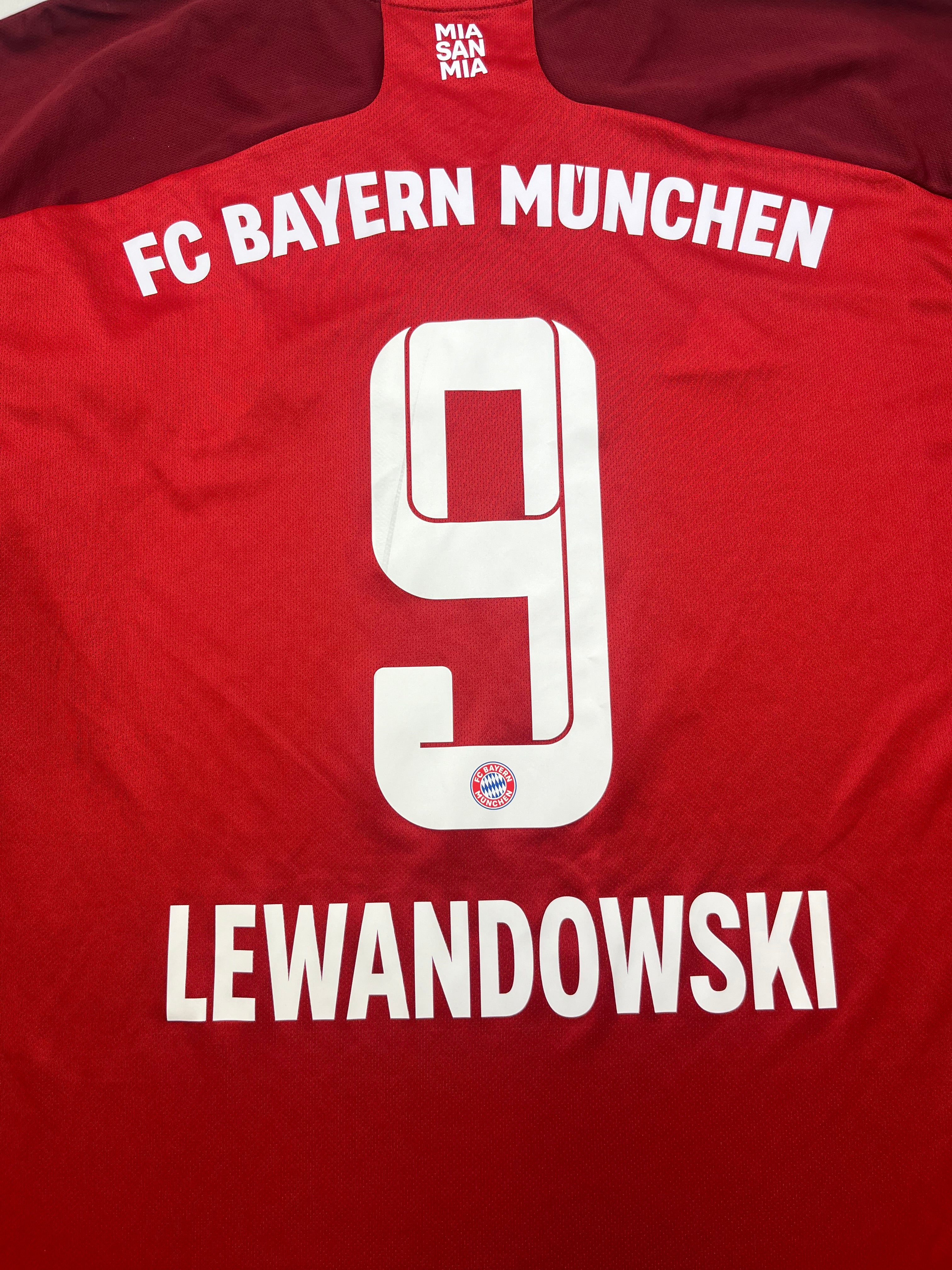 2021/22 Bayern Munich Home L/S Shirt Lewandowski #9 (3XL) 9/10