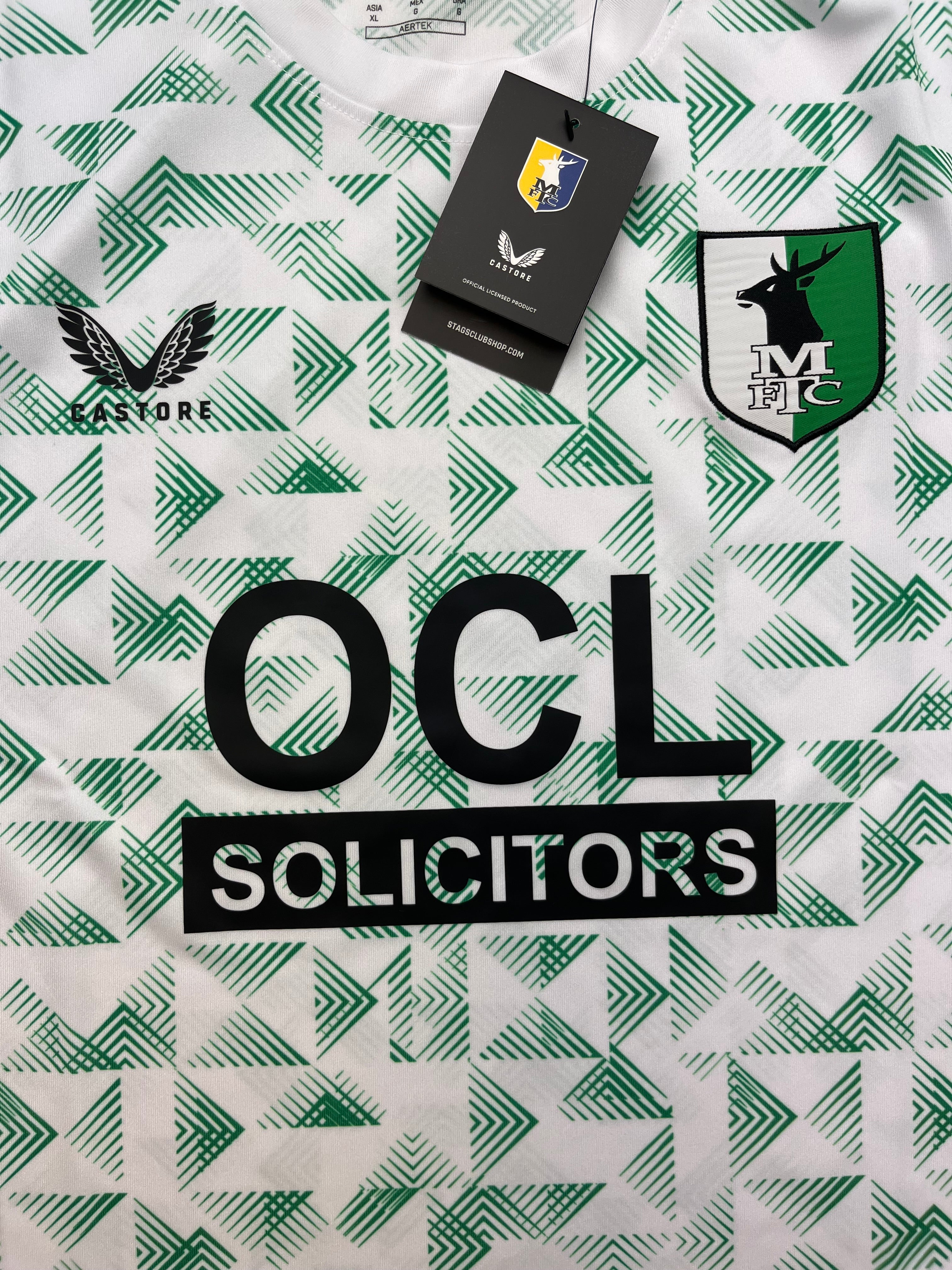 2024/25 Mansfield Town Away Shirt (L) BNIB