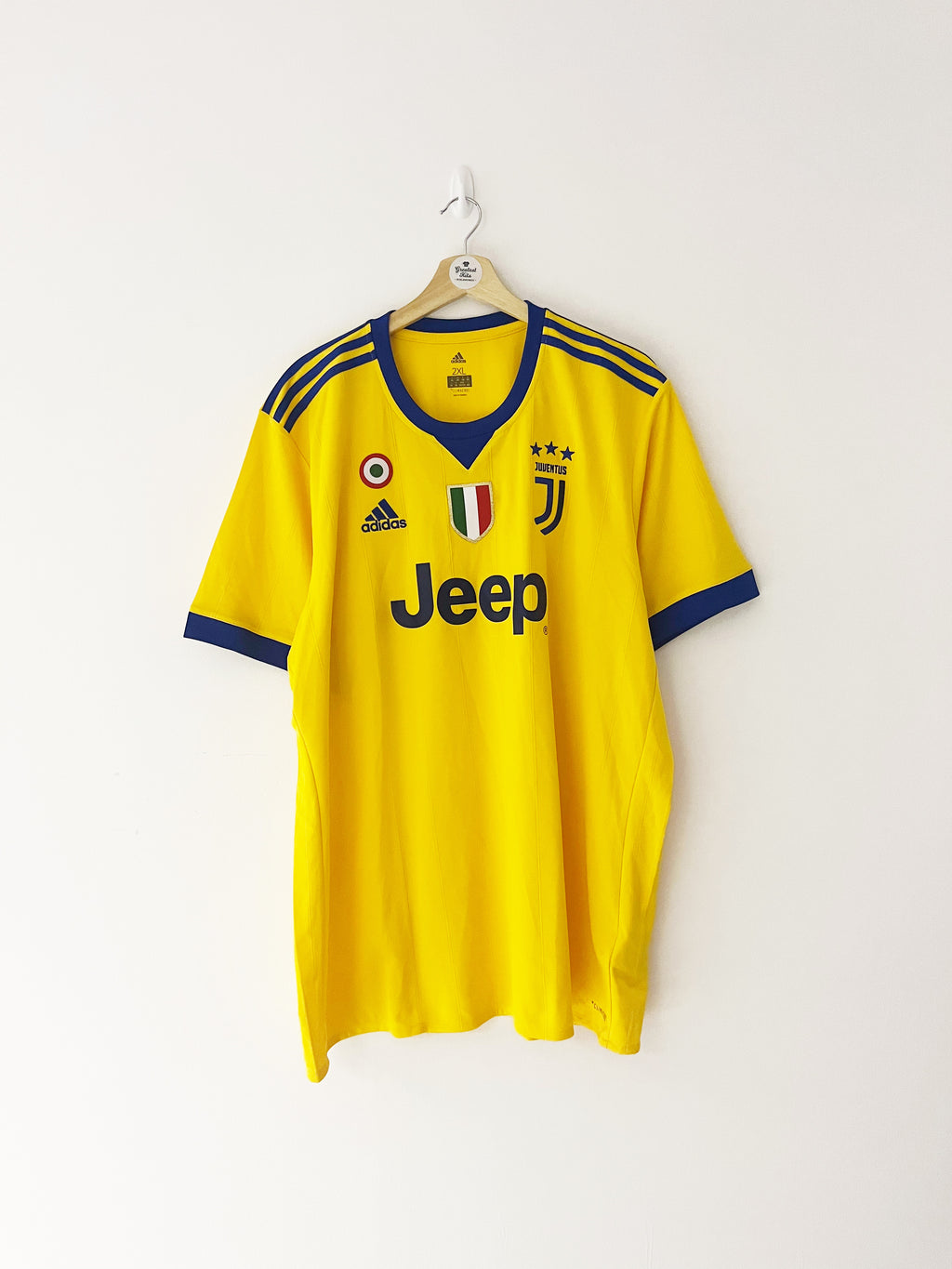 2017/18 Juventus Away Shirt (XXL) 9/10