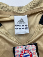 2004/05 Bayern Munich *Signed* Away Shirt (XXL) BNWT