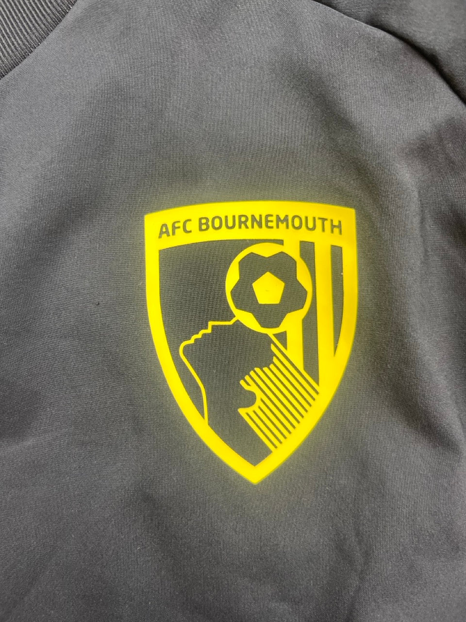 2023/24 Bournemouth Full Tracksuit (L) 9/10