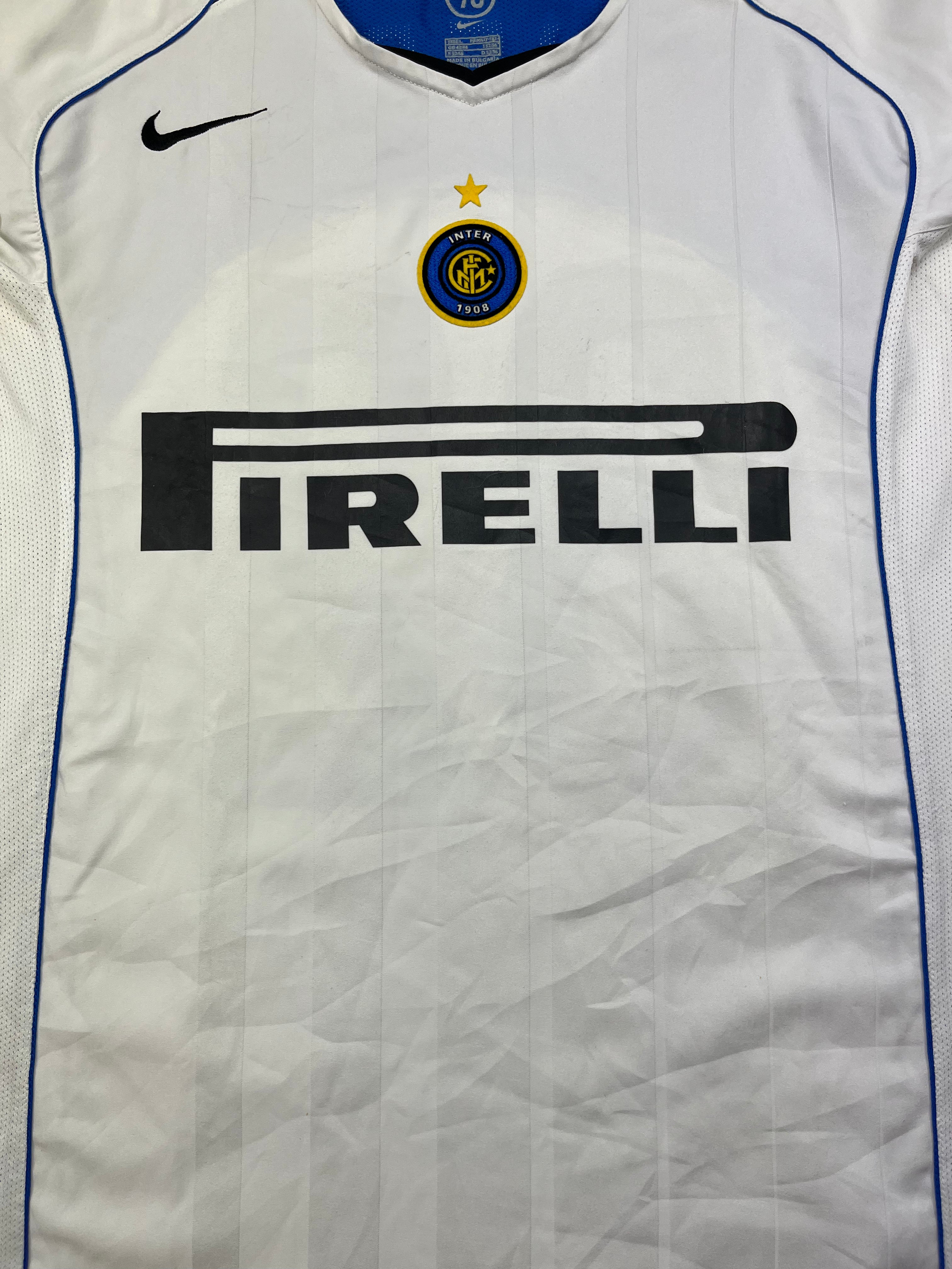 2004/05 Inter Milan Away Shirt Vieri #32 (L) 8/10
