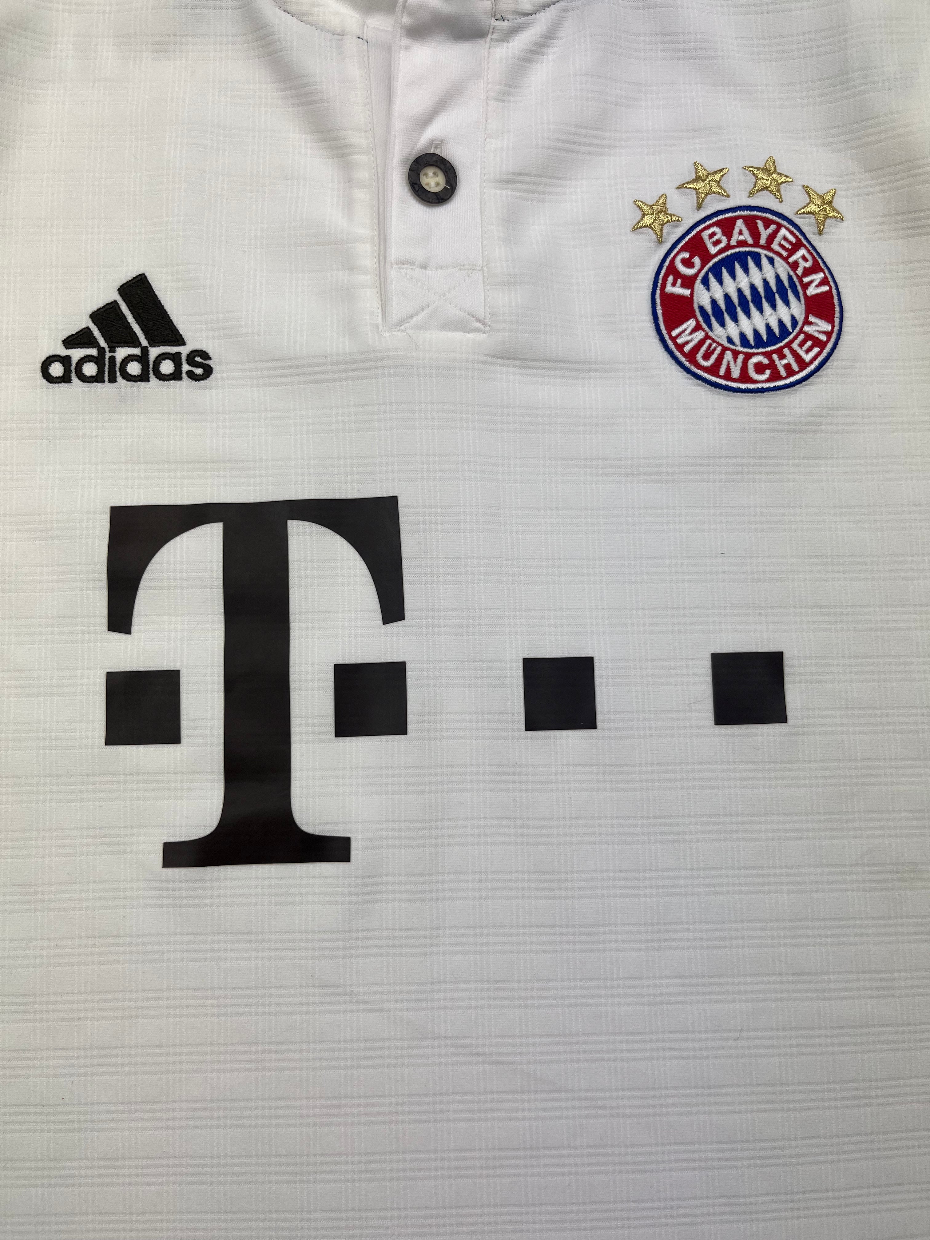 2013/14 Bayern Munich Away Shirt (S) 9/10