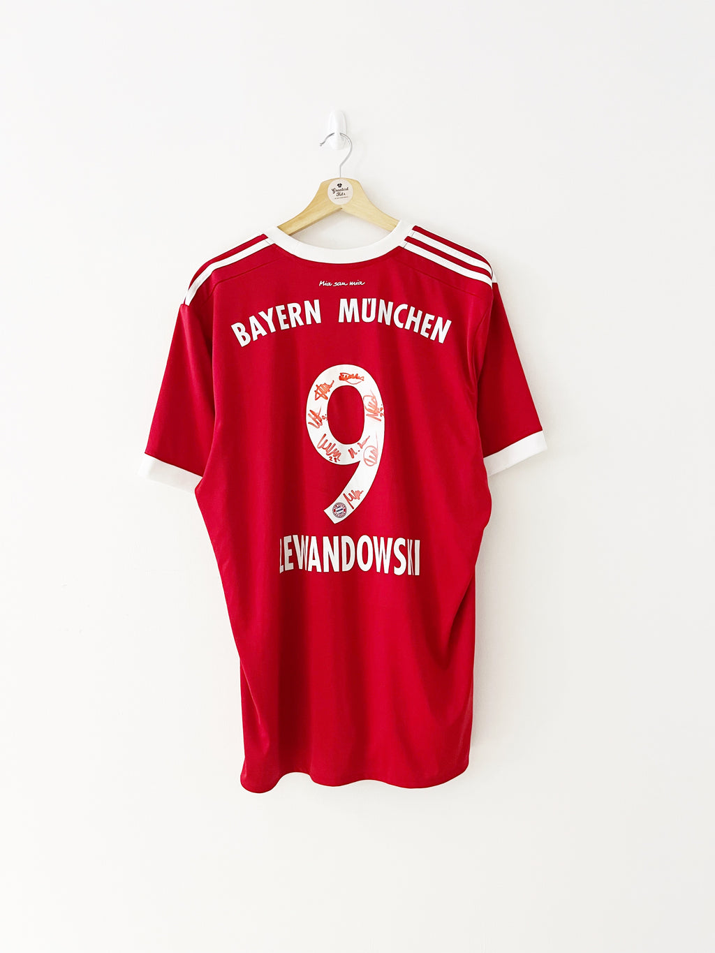 2017/18 Bayern Munich Home Shirt Lewandowski #9 (XL) 8.5/10