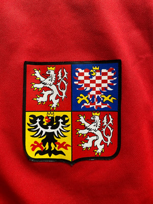 2002/04 Czech Republic Basic Home Shirt (XL) 9/10