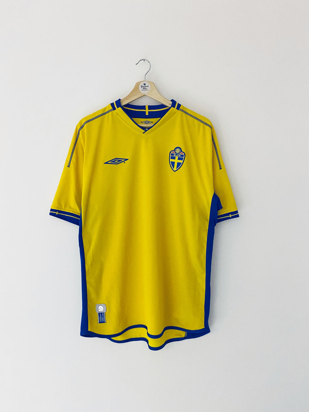 2003/04 Sweden Home Shirt (L) 9/10