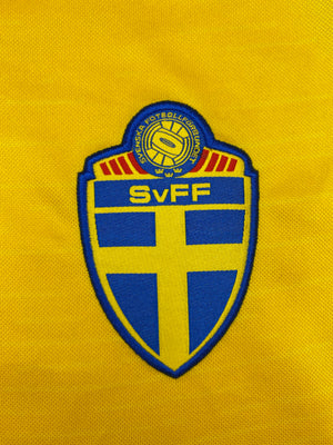 2004/05 Sweden Home Shirt (L) 9/10